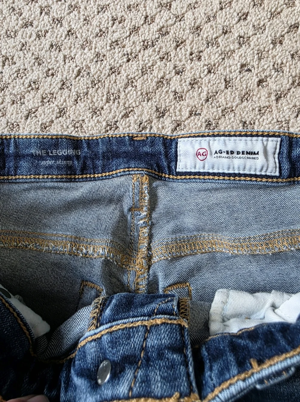 AG Adriano Goldschmied The Leggings Super Skinny - Picture 8 of 12